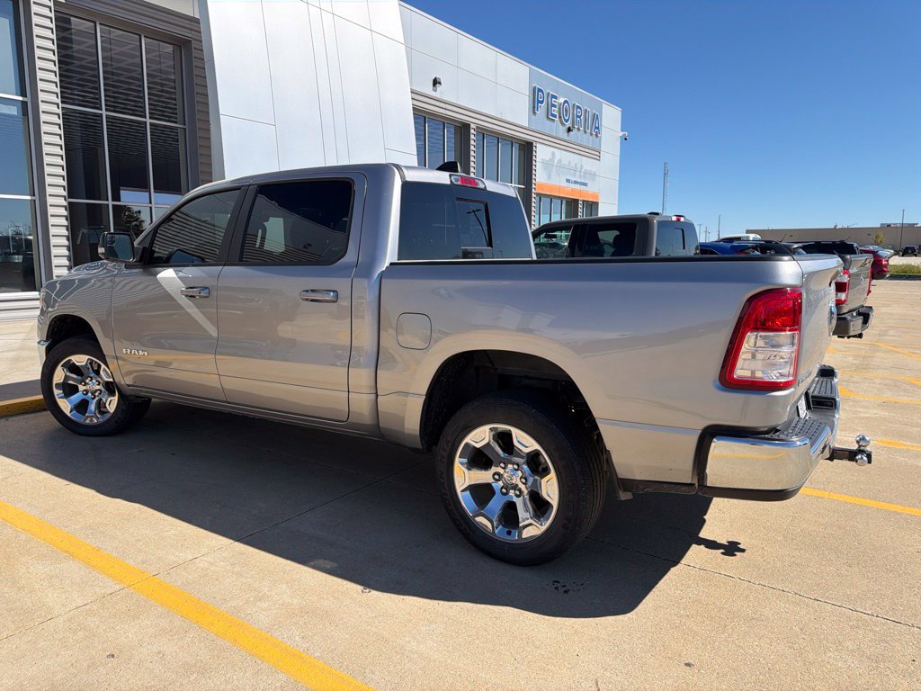 Used 2022 RAM 1500 Big Horn AWD/4WD image 2