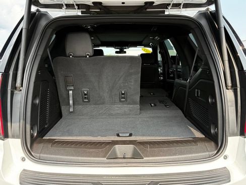 Used 2022 Chevrolet Tahoe LT AWD/4WD image 37