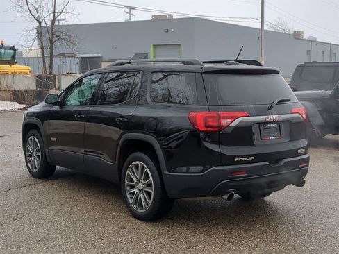 Used 2017 GMC Acadia SLT image 12