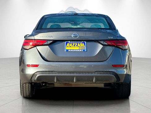 Used 2022 Nissan Sentra SV image 4