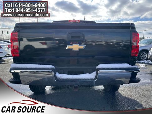 Used 2017 Chevrolet Silverado 1500 LT AWD/4WD image 6