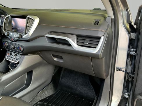 Used 2020 GMC Terrain SLT w/ Preferred Package FWD image 26