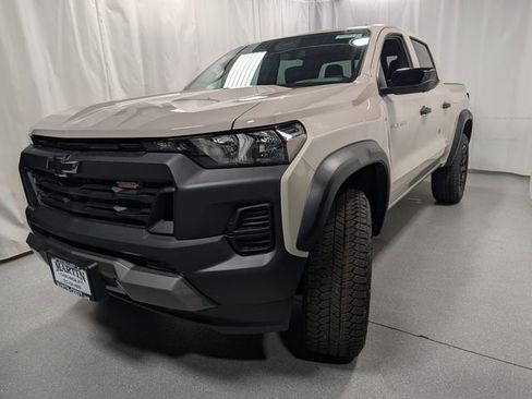 New 2026 Chevrolet Colorado Trail Boss AWD/4WD image 8