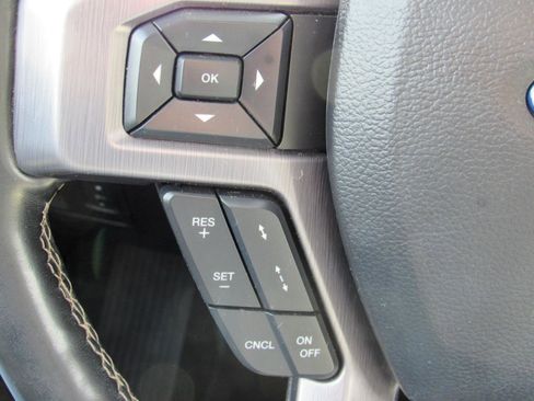 Used 2020 Ford Expedition Platinum image 21