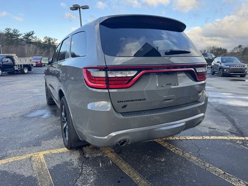 Used 2022 Dodge Durango GT w/ Blacktop Package image 3