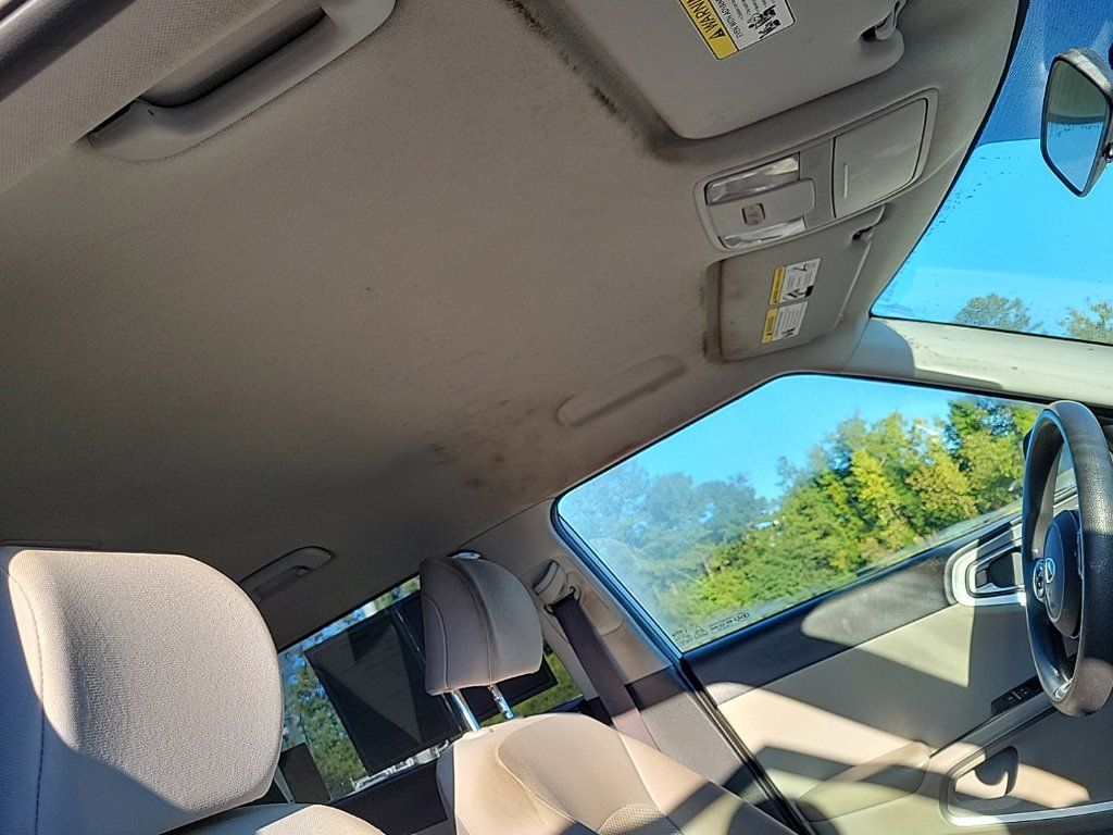 Used 2020 Kia Soul LX FWD image 12