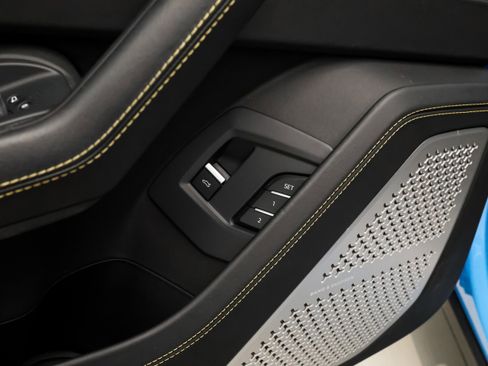 Used 2024 Lamborghini Urus S image 34