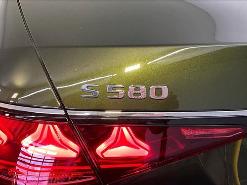 New 2027 Mercedes-Benz S 580 4MATIC Sedan image 6