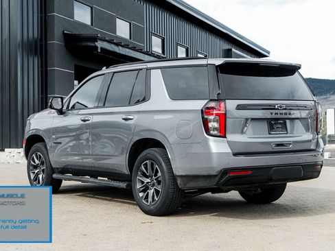 Used 2023 Chevrolet Tahoe Z71 w/ Luxury Package AWD/4WD image 2