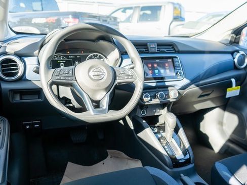 New 2025 Nissan Versa SV w/ Trunk Package image 9