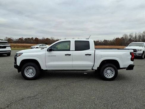New 2026 Chevrolet Colorado W/T image 2