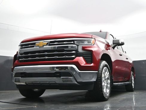 Used 2023 Chevrolet Silverado 1500 LTZ AWD/4WD image 21