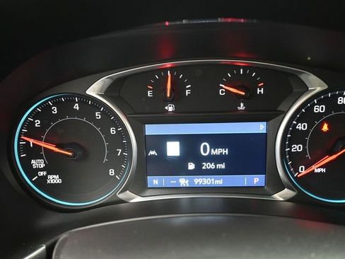 Used 2020 Chevrolet Equinox Premier image 9