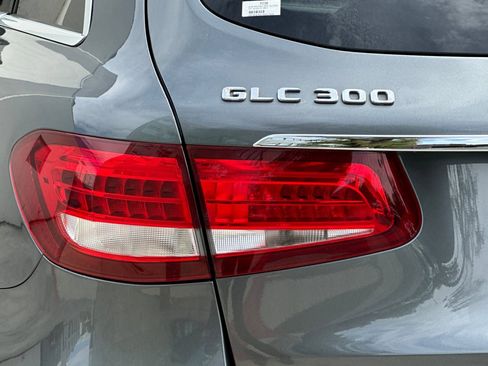 Used 2018 Mercedes-Benz GLC 300 image 25