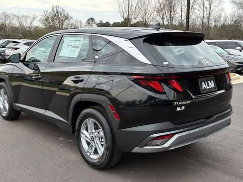New 2026 Hyundai Tucson SE FWD image 8