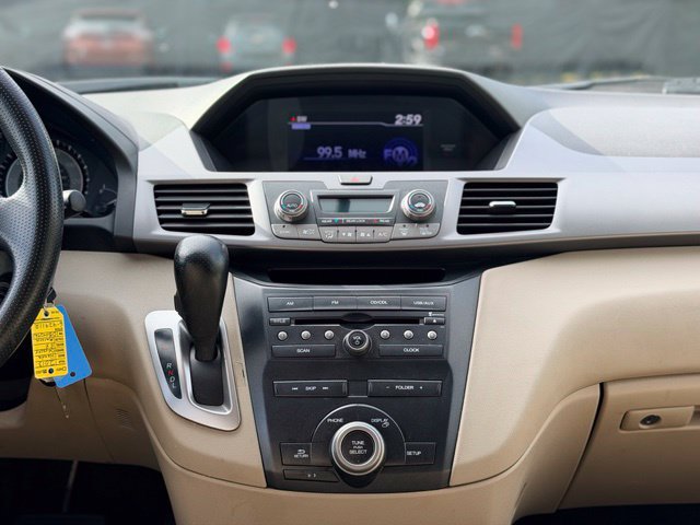 Used 2013 Honda Odyssey EX image 21