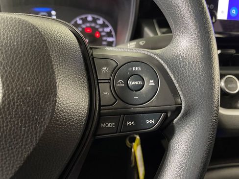 Certified 2024 Toyota Corolla LE image 27