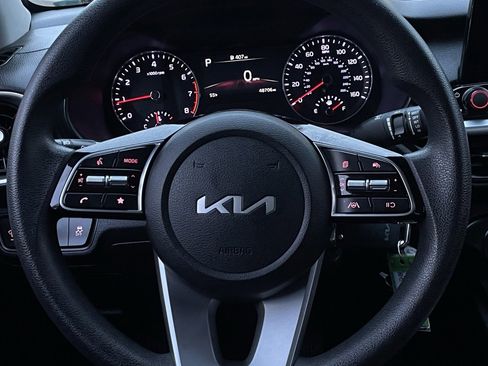 Used 2024 Kia Forte LXS image 12