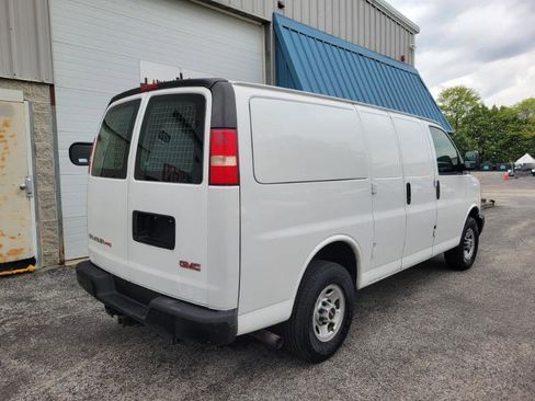 Used 2009 GMC Savana 3500 RWD image 20