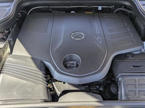 New 2026 Mercedes-Benz GLS 450 4MATIC image 16