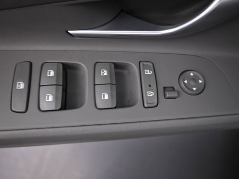 Certified 2023 Hyundai Elantra SEL image 12