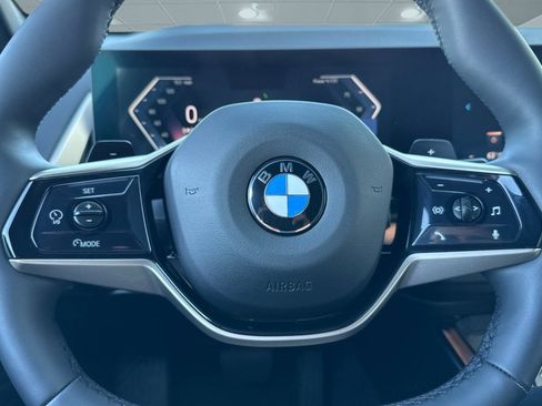 Used 2025 BMW X3 xDrive30i w/ Premium Package image 17