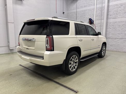 Used 2015 GMC Yukon Denali image 3