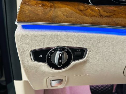 Used 2017 Mercedes-Benz E 300 4MATIC image 15