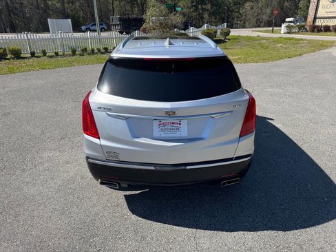 Used 2017 Cadillac XT5 Luxury image 13