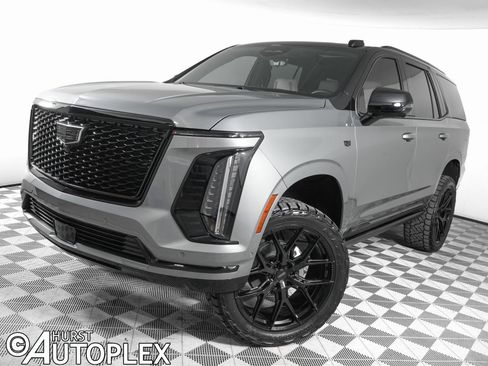 Used 2026 Cadillac Escalade Sport image 1