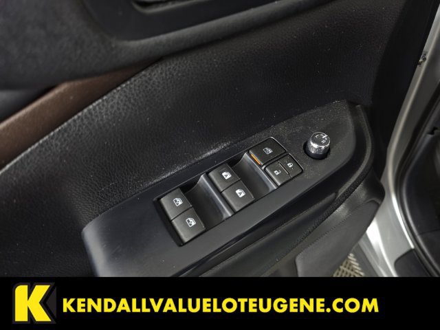 Used 2019 Toyota Highlander XLE w/ Protection Package #3 AWD/4WD image 23