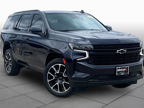 Used 2023 Chevrolet Tahoe RST RWD image 3