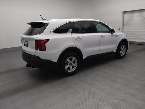Used 2022 Kia Sorento LX AWD/4WD image 10