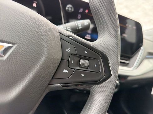 New 2026 Chevrolet Trax LT image 13