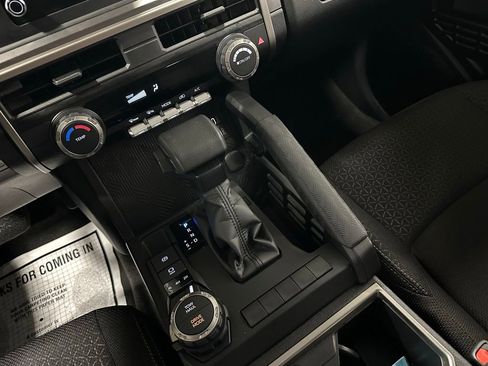 Used 2025 Toyota 4Runner SR5 image 38