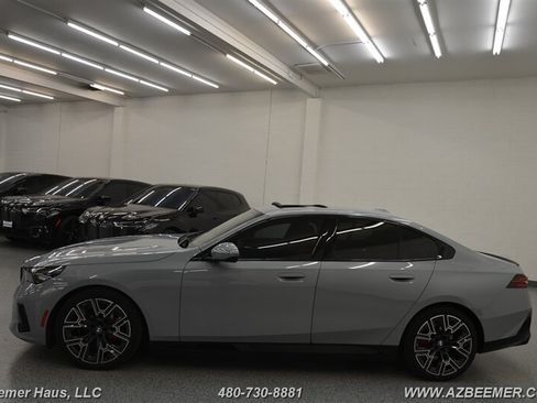 Used 2026 BMW i5 eDrive40 RWD image 4