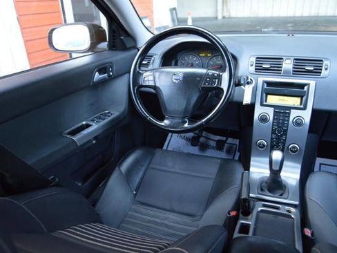 Used 2010 Volvo S40 2.4i image 43