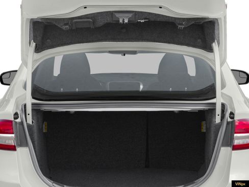 Used 2018 Ford Fusion S FWD image 10