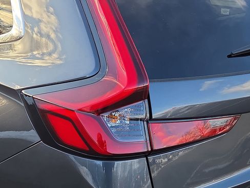 Certified 2023 Honda CR-V EX-L image 11