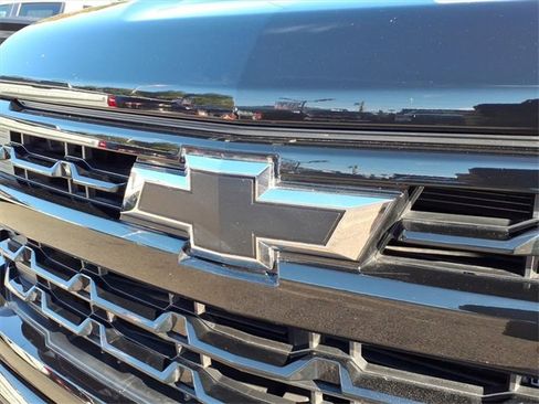 Certified 2022 Chevrolet Silverado 1500 RST w/ Redline Edition image 21