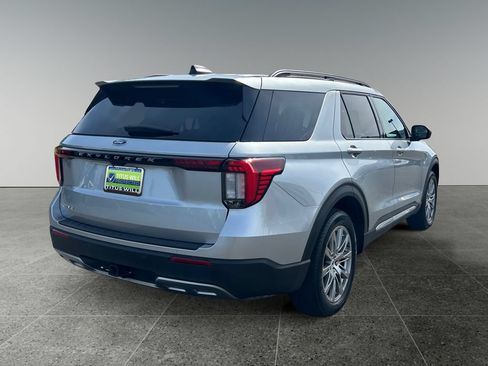 Used 2025 Ford Explorer Active w/ Active Comfort Package AWD/4WD image 10