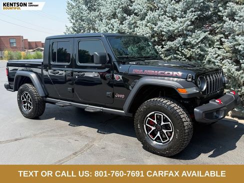 Used 2025 Jeep Gladiator Rubicon w/ Convenience Group AWD/4WD image 11