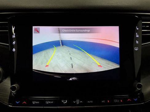 Certified 2024 Jeep Wagoneer L Series III w/ Premium Group I image 11