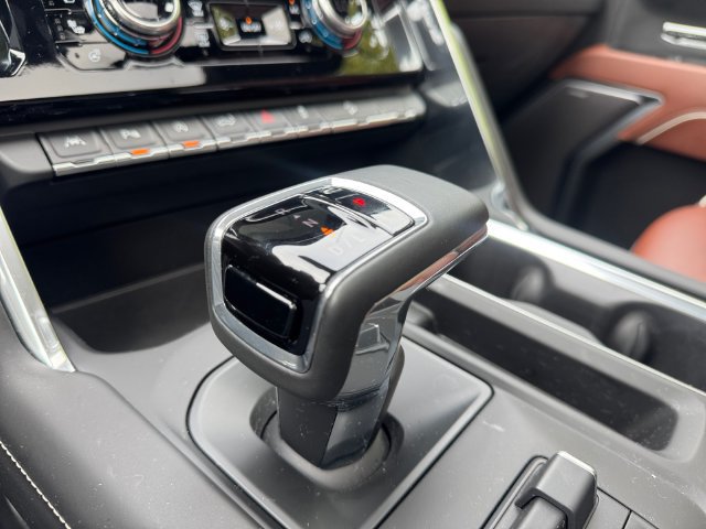 Used 2026 GMC Sierra 1500 Denali Ultimate AWD/4WD image 17