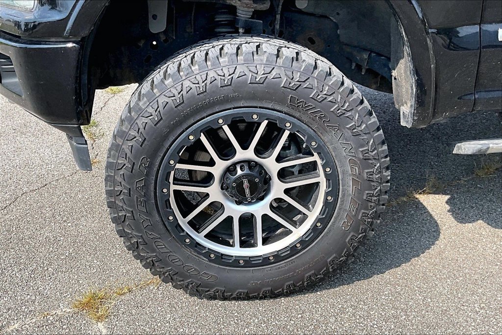 Used 2018 Ford F150 Platinum AWD/4WD image 8
