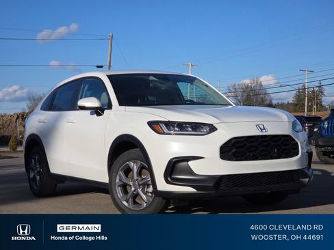 New 2026 Honda HR-V LX image 1