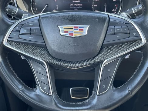 Used 2023 Cadillac XT5 Sportv w/ LPO, Floor Liner Package AWD/4WD image 10