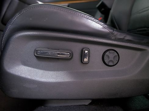 Used 2021 Honda CR-V EX-L image 17