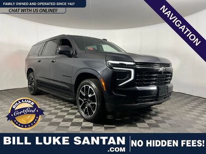 Used 2025 Chevrolet Suburban RST