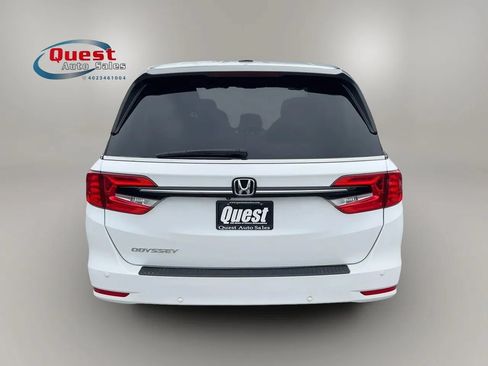 Used 2021 Honda Odyssey EX image 4